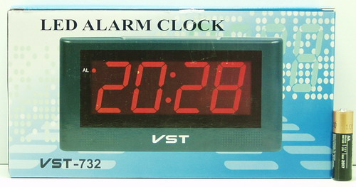 Часы-будильник электронные VST-732-4 (ярк. зел. циф.)