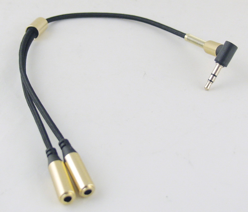 Раздвоитель для науш. (1штек. 2гнезда 3,5mm) XB-05 черный шнур золот. штекер