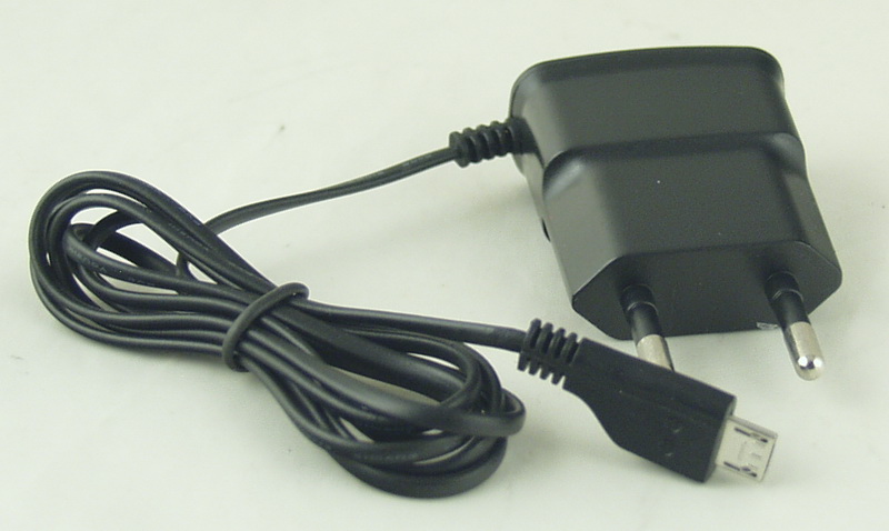 Сетевое зарядное устройство с кабелем SAMSUNG I9000 в пакете