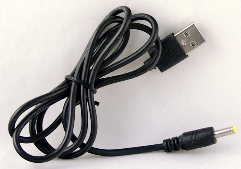 Кабель USB-штекер 4,0*1,7 1м D-10