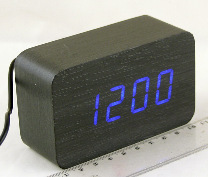 Часы-будильник электронные VST-863-5 (синие циф.) черные