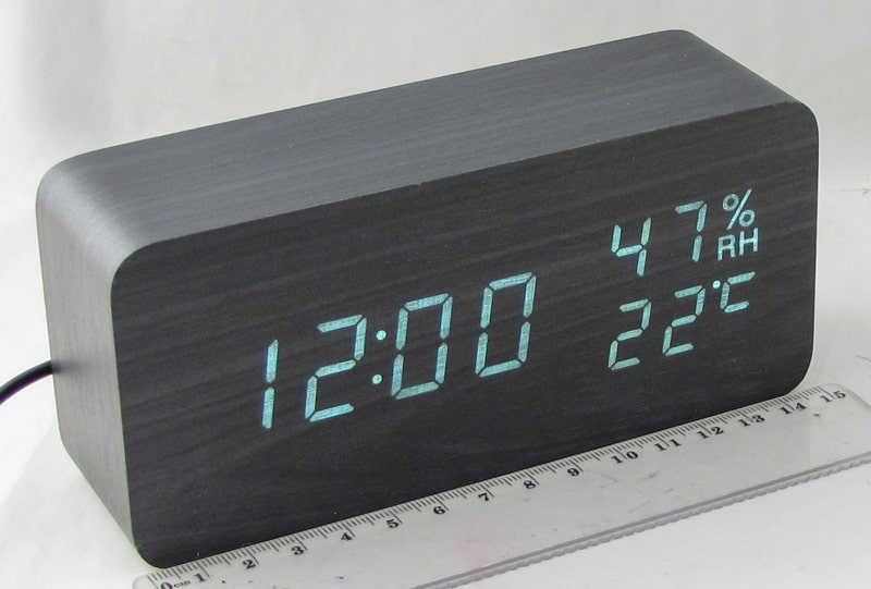 Часы-будильник электронные VST-862S-6 (белые циф.) черные