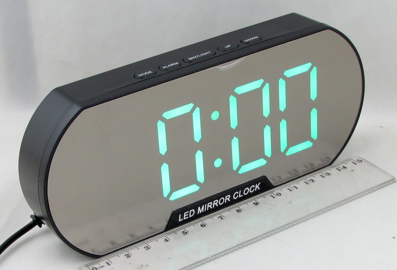 Часы-будильник электронные DS-6099 (зеленые цифры)