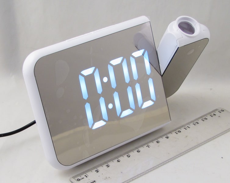Часы-будильник электронные DT-8590 (бел. циф.) проекционные