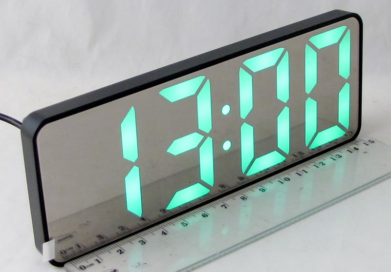 Часы-будильник электронные VST-898-4 (ярко-зелен. цифры)