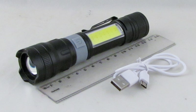 Фонарь светодиодный HYD-8826-P70 (1 больш.+1 мощ., мигалка красн.,  шнур microUSB) с магнитом, zoom