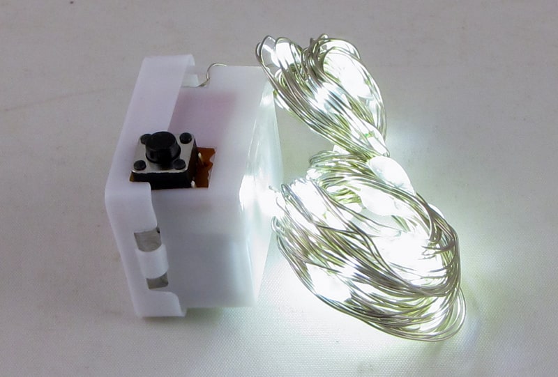 Гирлянда 3м Роса (V-5м) теплые белые 30 светодиодов (2 мм) 3 реж., прозрачн. шнур, от батар. G13