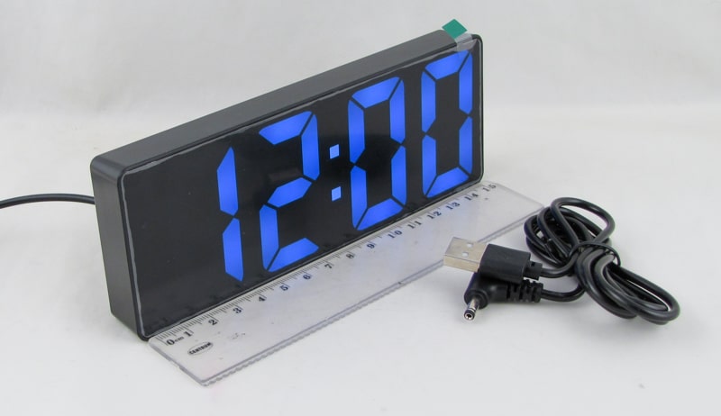 Часы-будильник электронные GH-0732 черый корпус (кнопка выбора цвета)