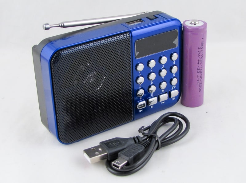 Радиоприёмник C-3 (FM) USB, TF аккум.18650, шнур miniUSB синий