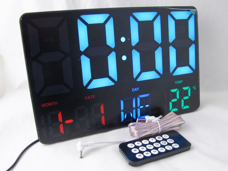 Часы-будильник электронные GH-0717L (белые+цветные цифры) с датой, температурой, с пультом