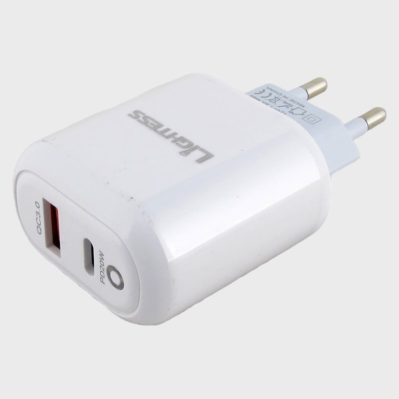 Сетевое зарядное устройство C-21 белый USB+PD 5V 3A/9V 2A/12V 1,5A, 20W, быстрая зарядка 3.0
