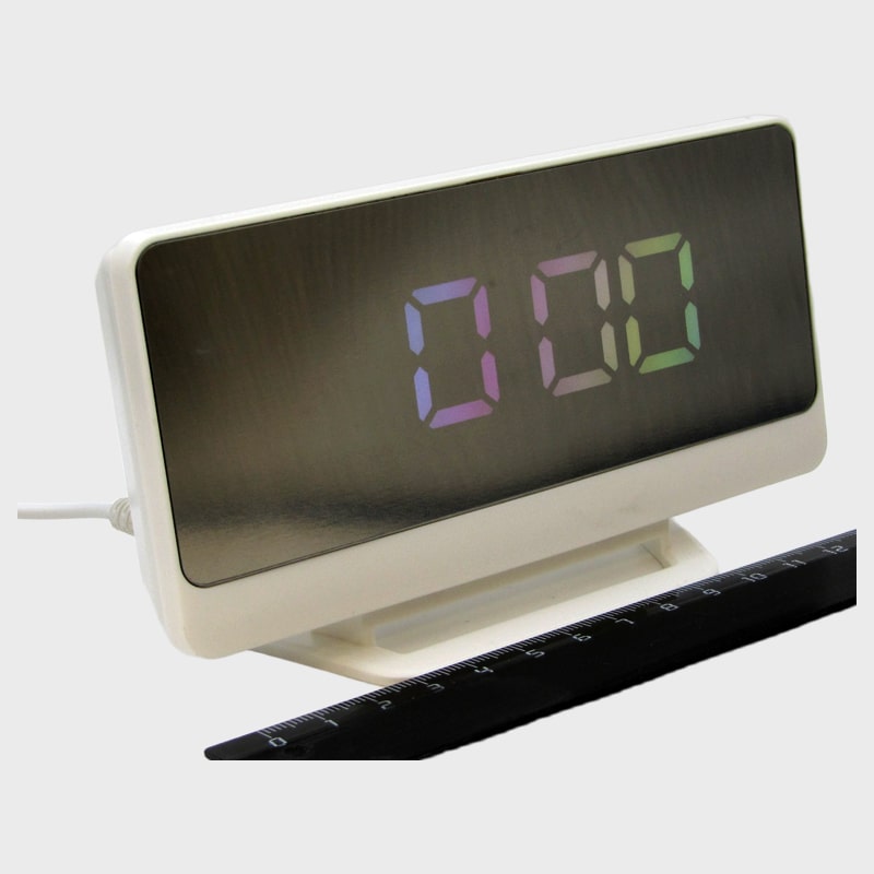Часы-будильник электронные DS-068-7 (разноцветные цифры)
